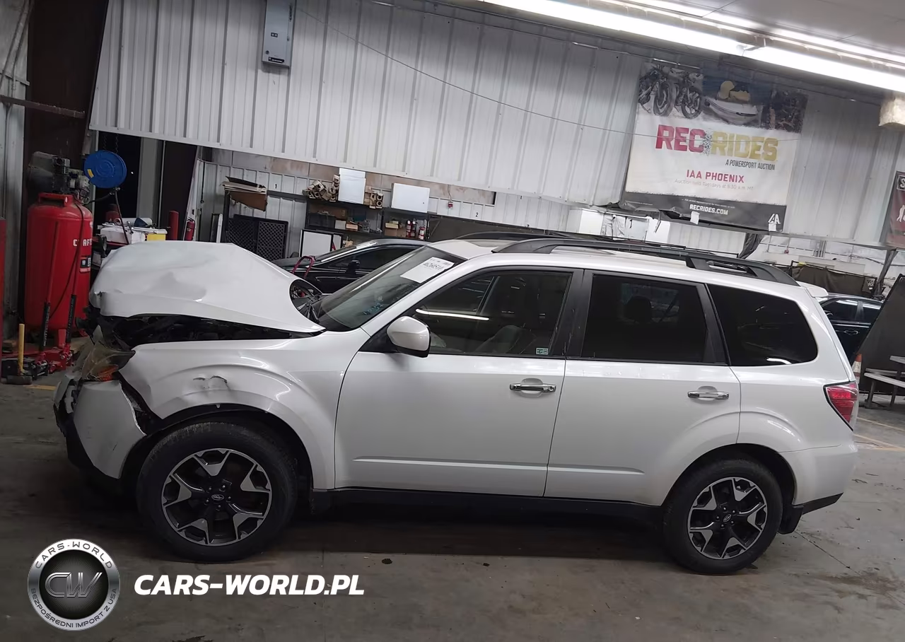2009 Subaru Forester 2.5X Limited VIN:JF2SH64699H732386 - 14