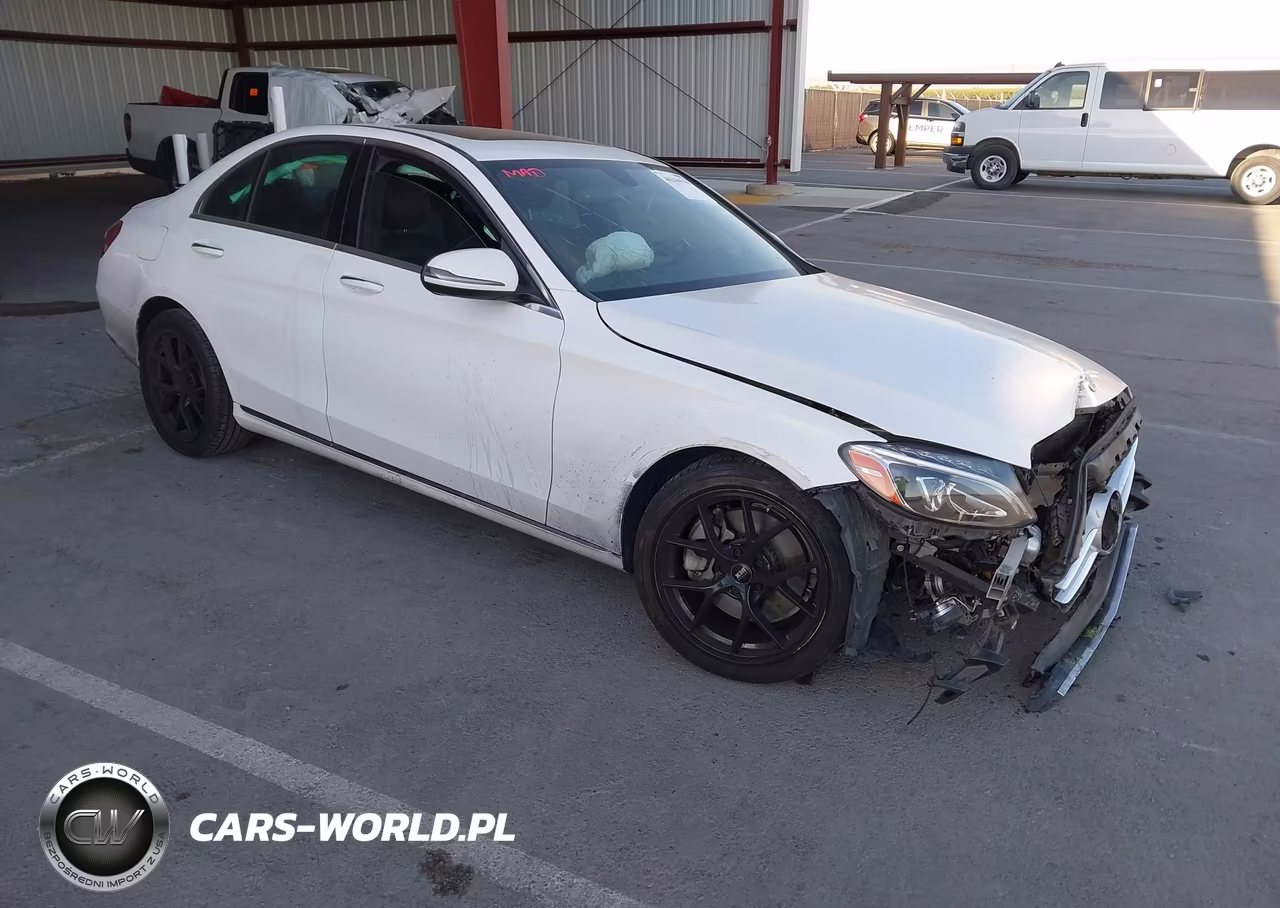 2018 Mercedes-Benz C 300
