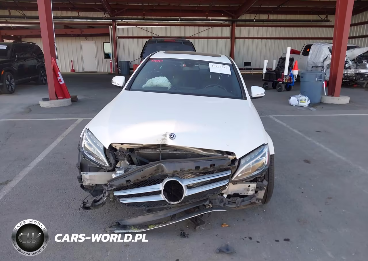 2018 Mercedes-Benz C 300 VIN:55SWF4JB0JU281959 - 12