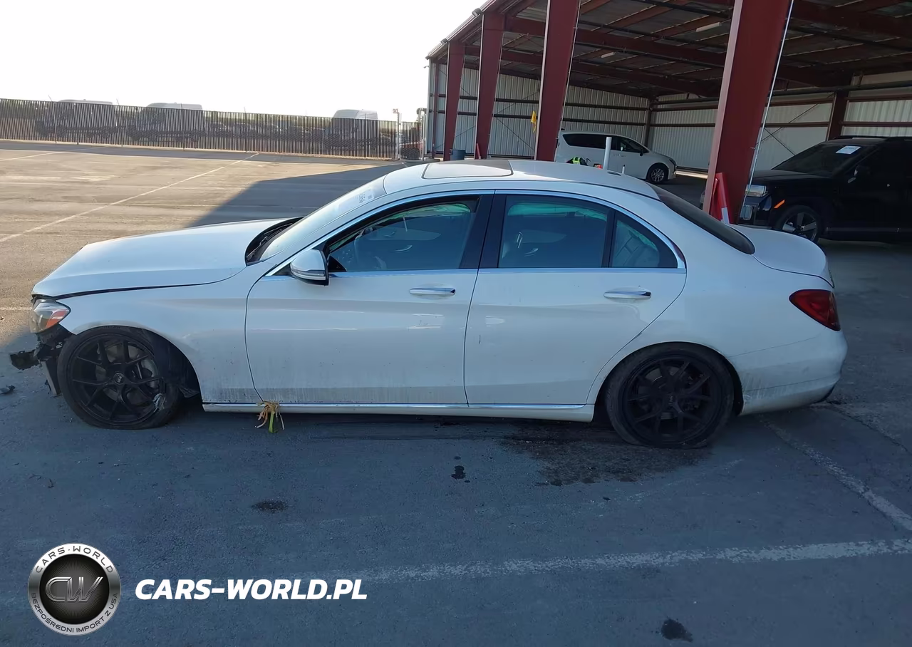 2018 Mercedes-Benz C 300 VIN:55SWF4JB0JU281959 - 14