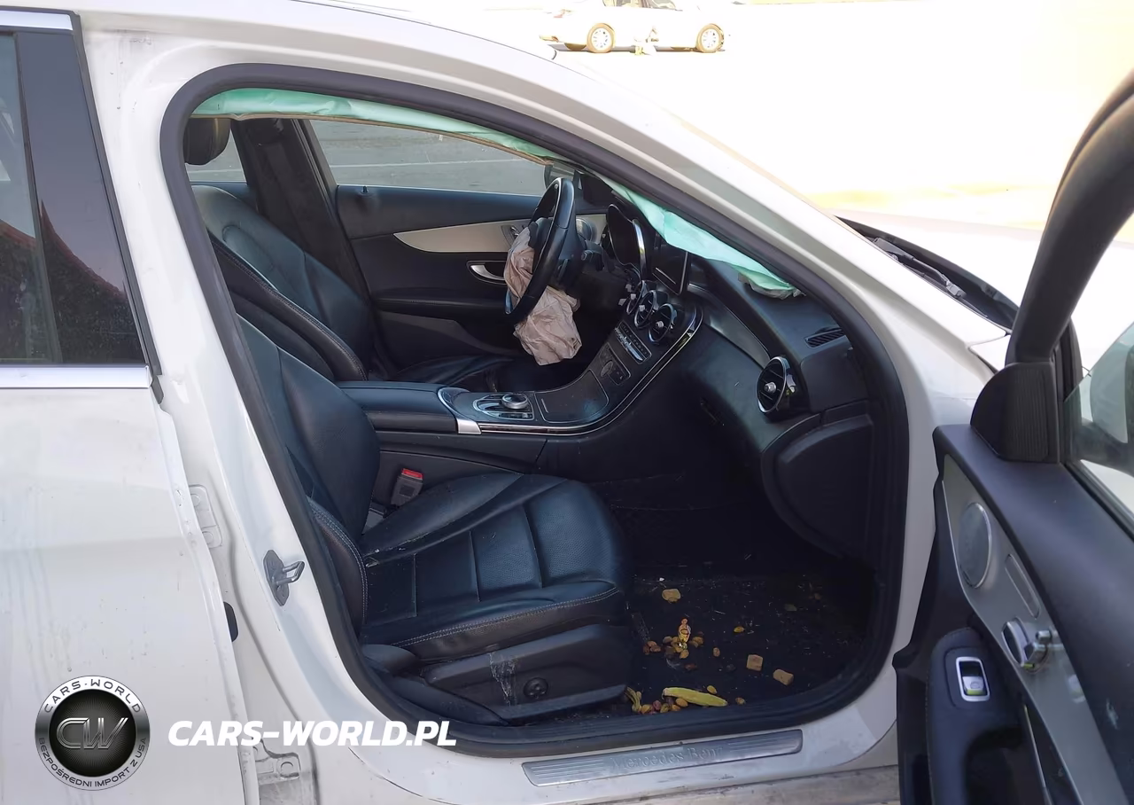 2018 Mercedes-Benz C 300 VIN:55SWF4JB0JU281959 - 5