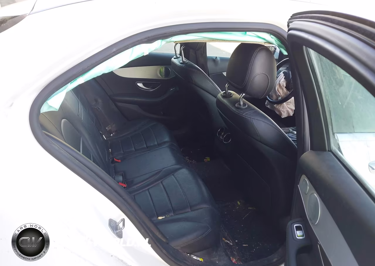 2018 Mercedes-Benz C 300 VIN:55SWF4JB0JU281959 - 8