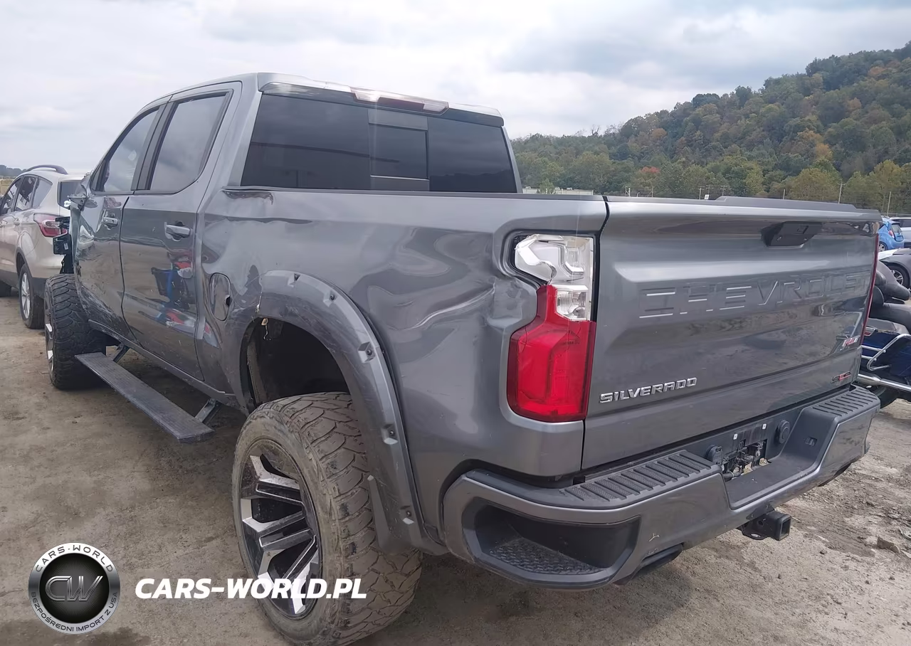 2020 Chevrolet Silverado 1500 4Wd Short Bed Rst VIN:1GCUYEEL2LZ228334 - 3