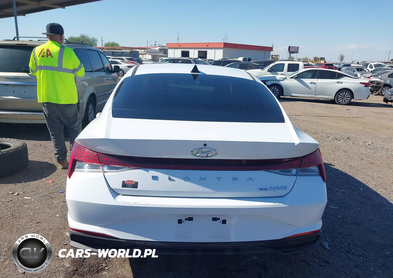 2021 Hyundai Elantra Hybrid Blue VIN:KMHLM4AJXMU007919 - 16