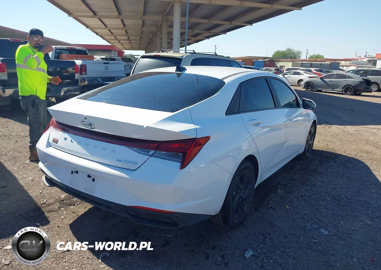 2021 Hyundai Elantra Hybrid Blue VIN:KMHLM4AJXMU007919 - 4