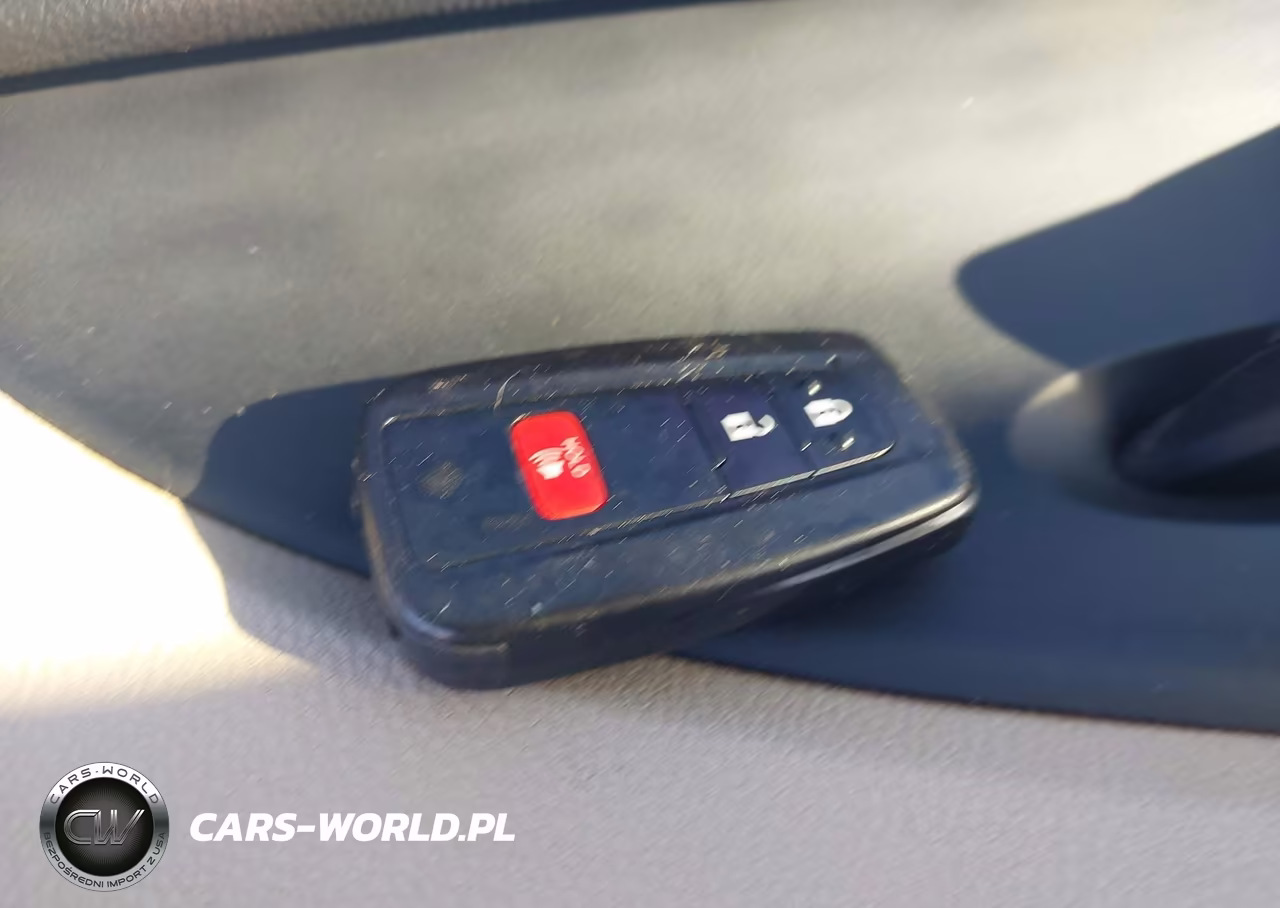 2019 Toyota Prius Xle VIN:JTDKARFU7K3092861 - 11