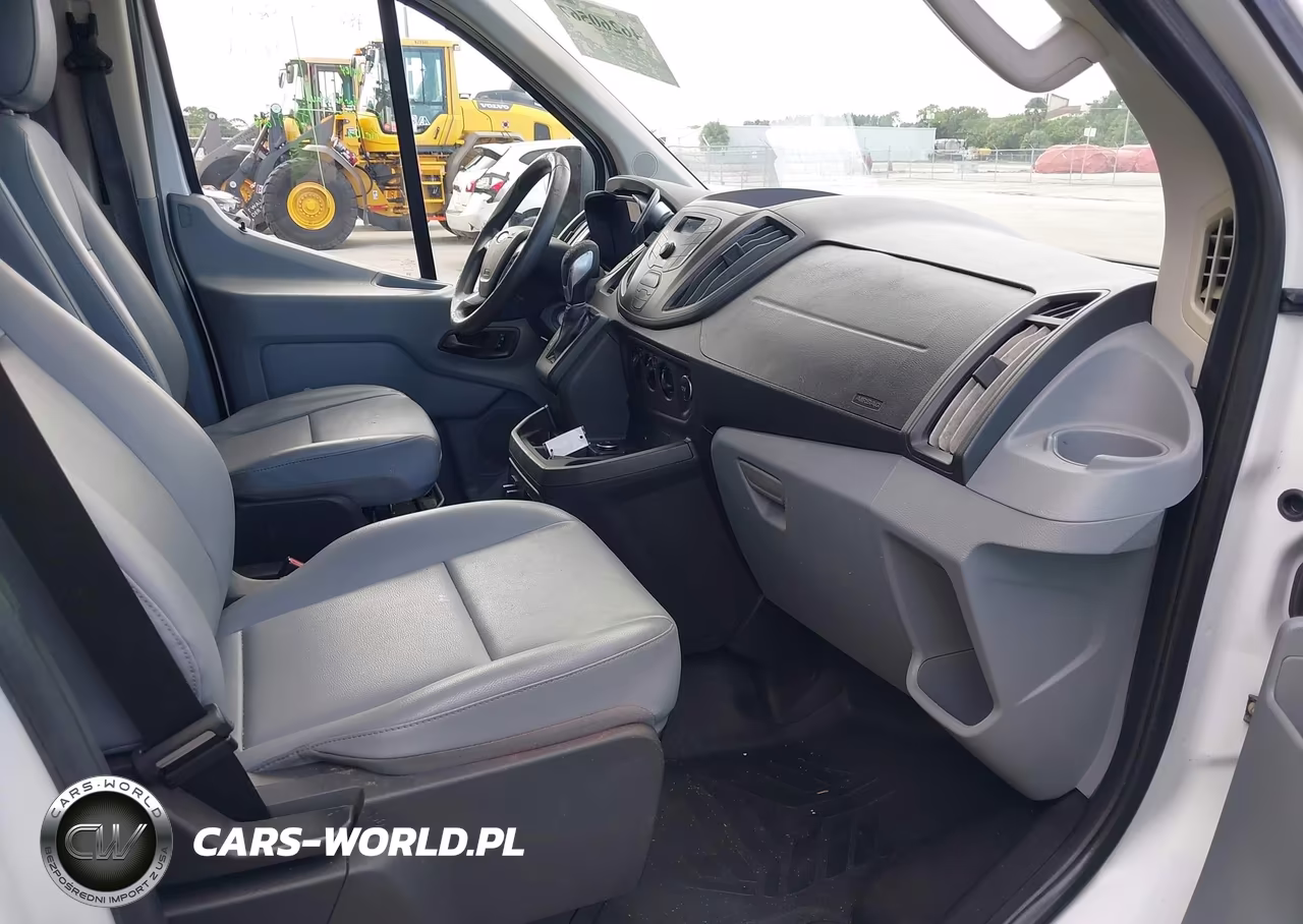 2017 Ford Transit-250 VIN:1FTYR2ZM3HKA41832 - 5