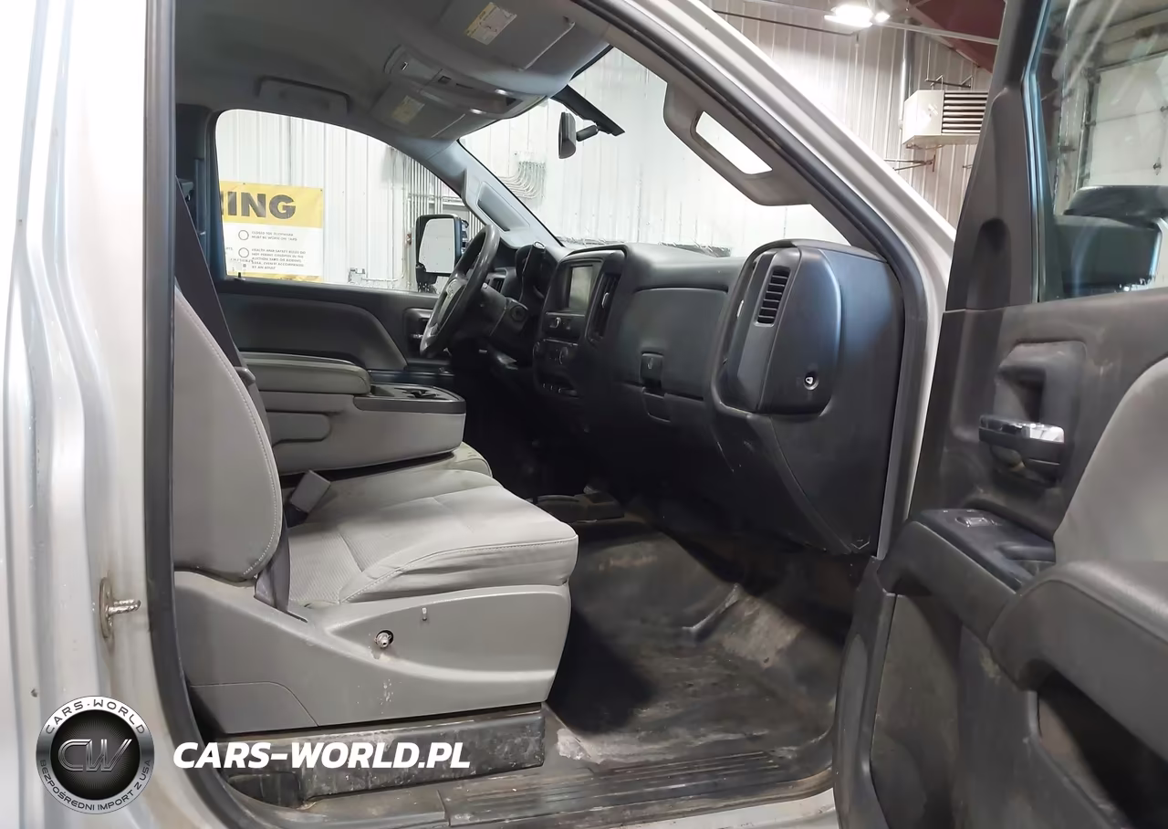 2017 Chevrolet Silverado 3500Hd Wt VIN:1GC3KYCG8HZ320186 - 5