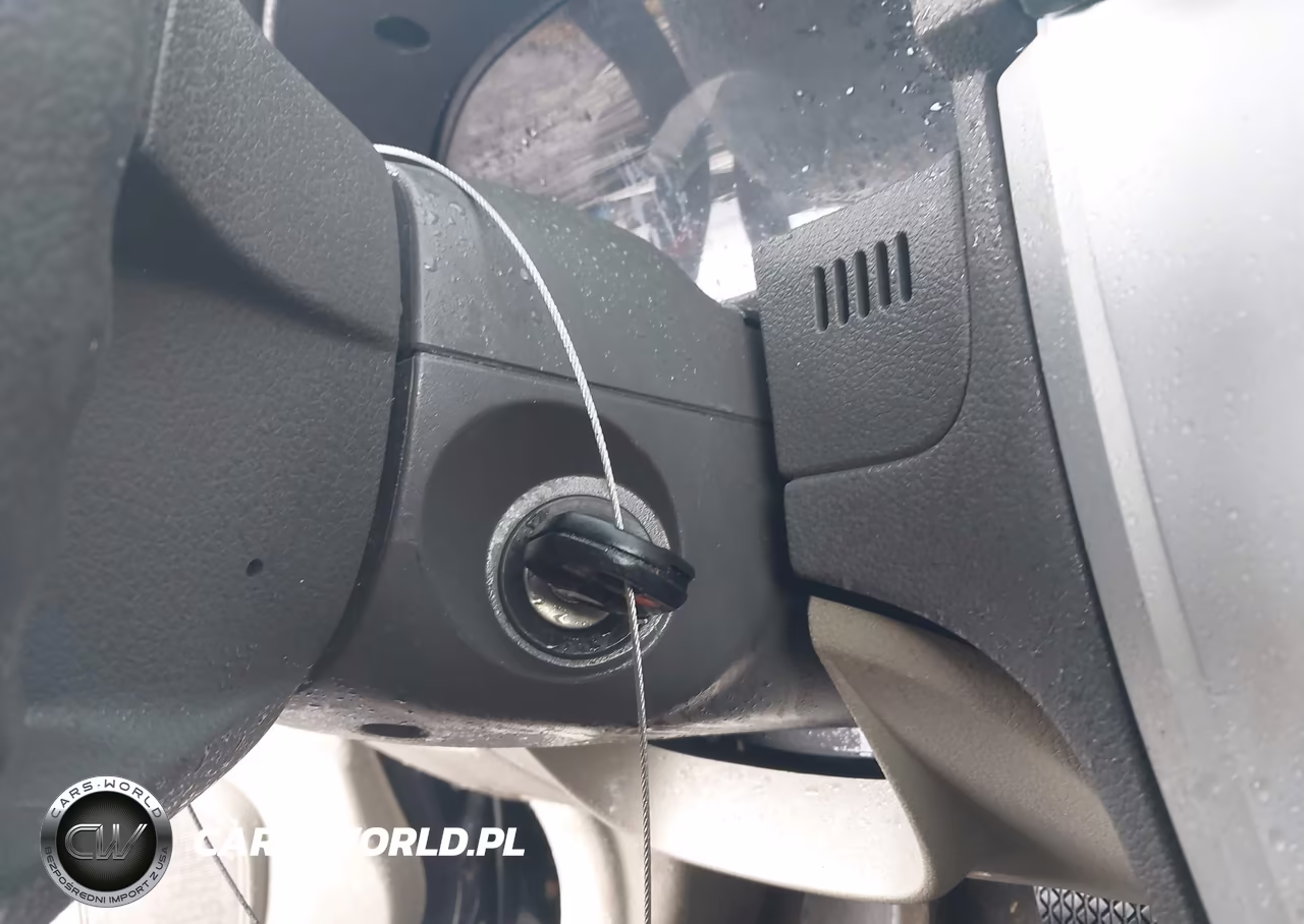 2012 Ford Fusion S VIN:3FAHP0GA7CR216290 - 11