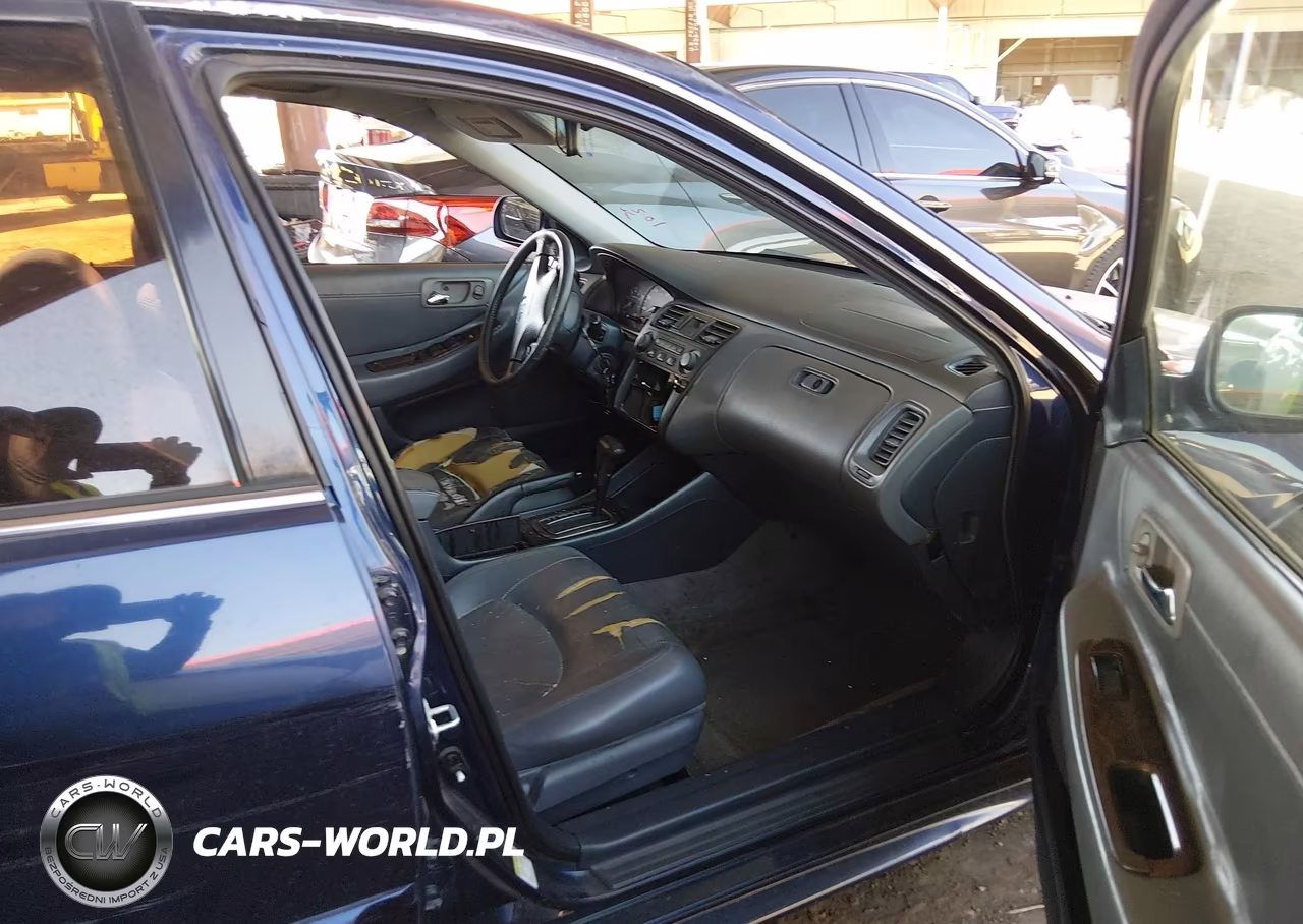 2002 Honda Accord 2.3 Ex VIN:JHMCG660X2C006066 - 5