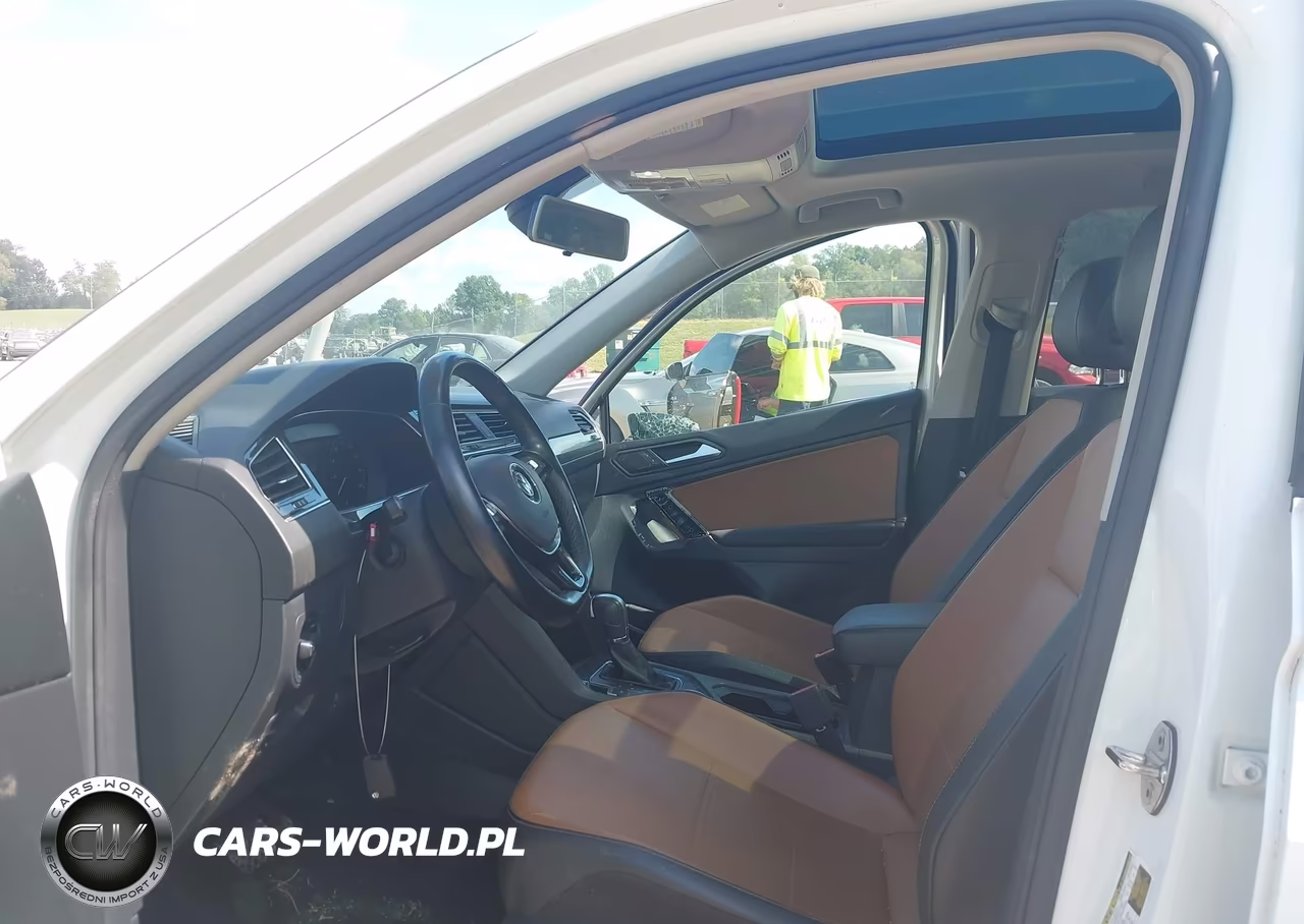 2019 Volkswagen Tiguan 2.0T Se-2.0T Sel-2.0T Sel R-Line-2.0T Sel R-Line Black VIN:3VV2B7AX2KM048611 - 5