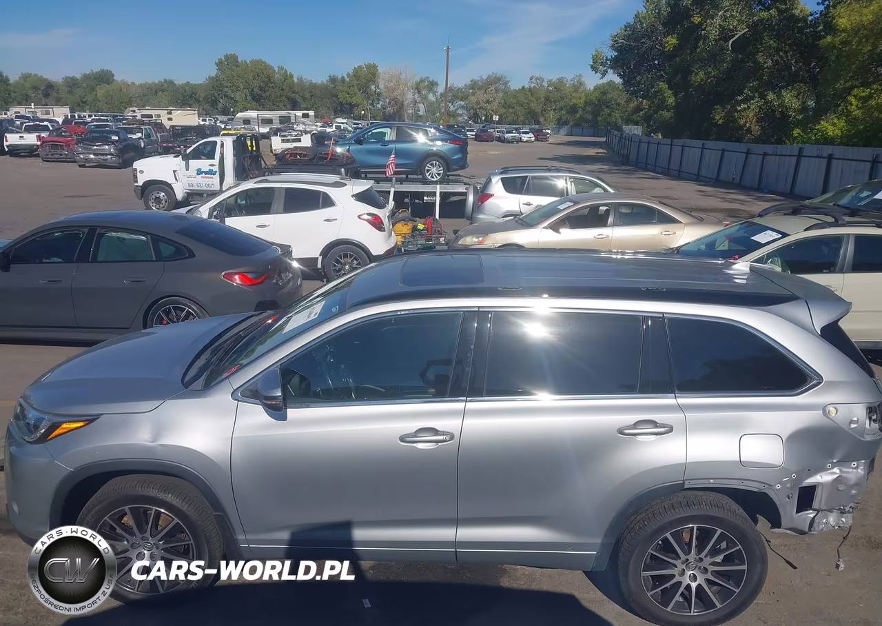2017 Toyota Highlander Se VIN:5TDJZRFHXHS363765 - 15