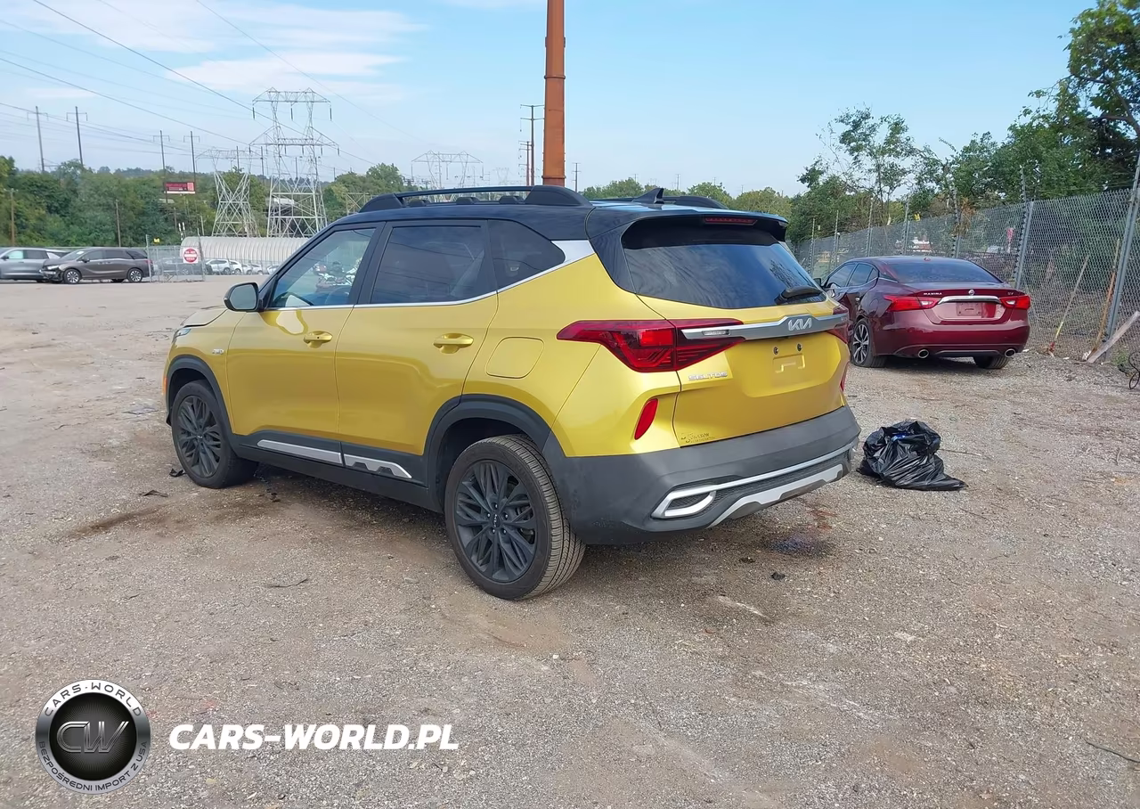 2023 Kia Seltos Nightfall Edition VIN:KNDEUCA23P7348209 - 3