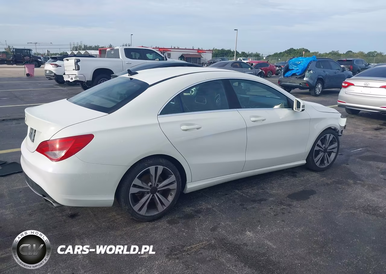 2014 Mercedes-Benz Cla 250 VIN:WDDSJ4EB7EN156012 - 4