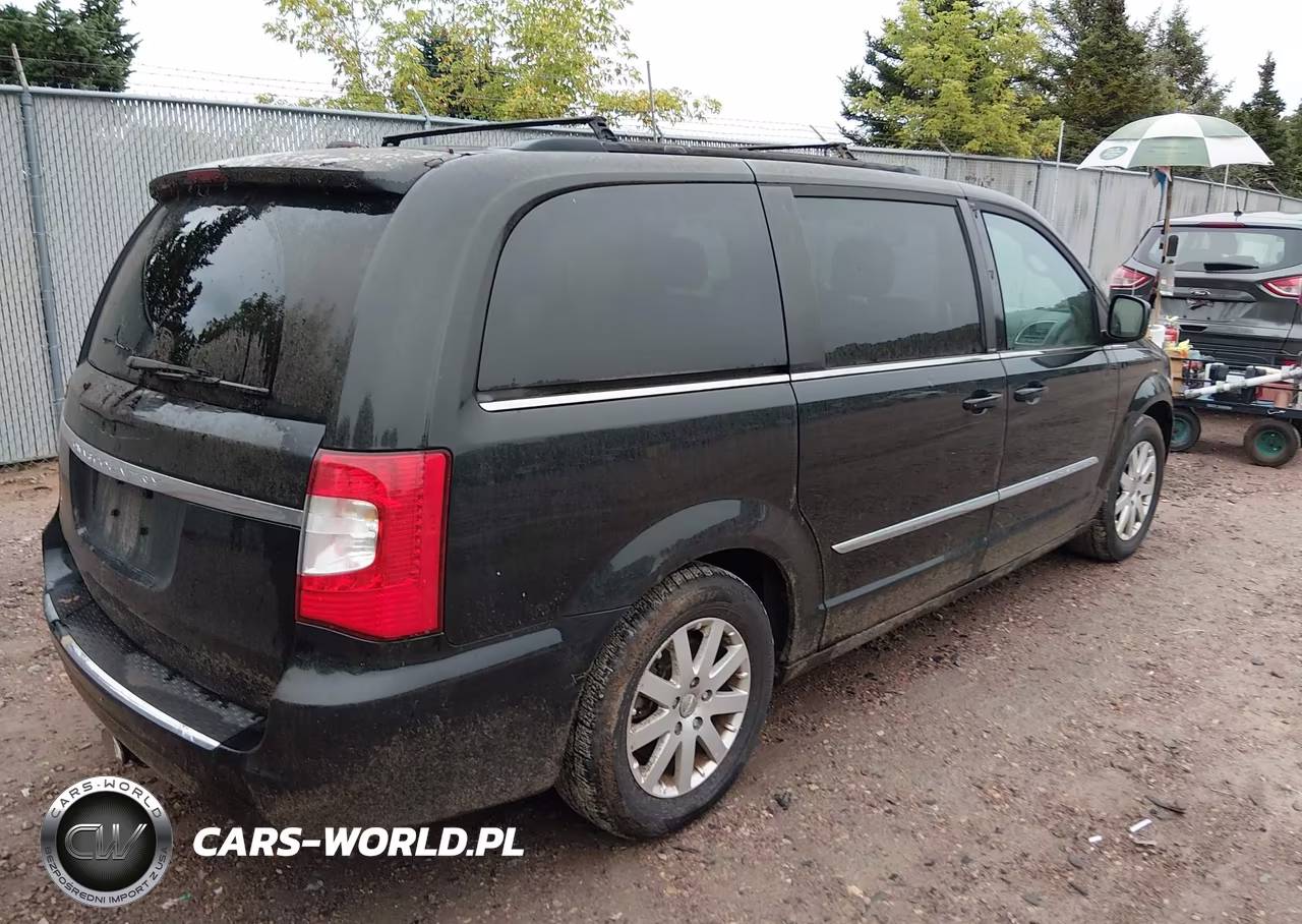 2014 Chrysler Town & Country Touring VIN:2C4RC1BG5ER296063 - 4