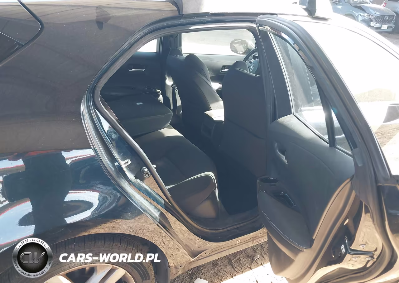 2021 Toyota Corolla Se VIN:JTND4MBE0M3105398 - 8