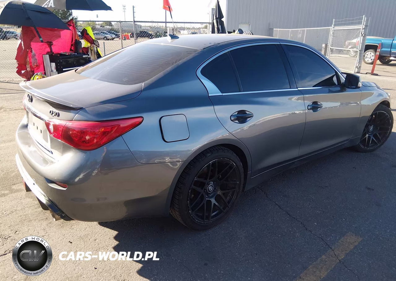 2015 Infiniti Q50 VIN:JN1BV7AR1FM419317 - 4