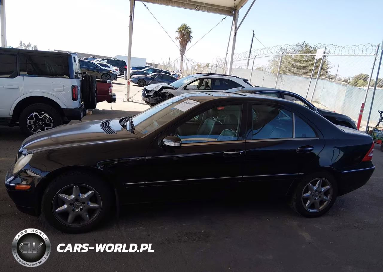 2002 Mercedes-Benz C 240 VIN:WDBRF61J42F166942 - 14