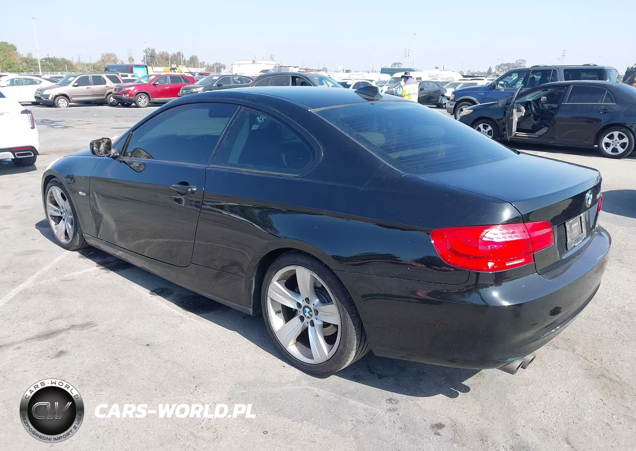 2011 BMW 328I VIN:WBAKE5C51BE573913 - 3