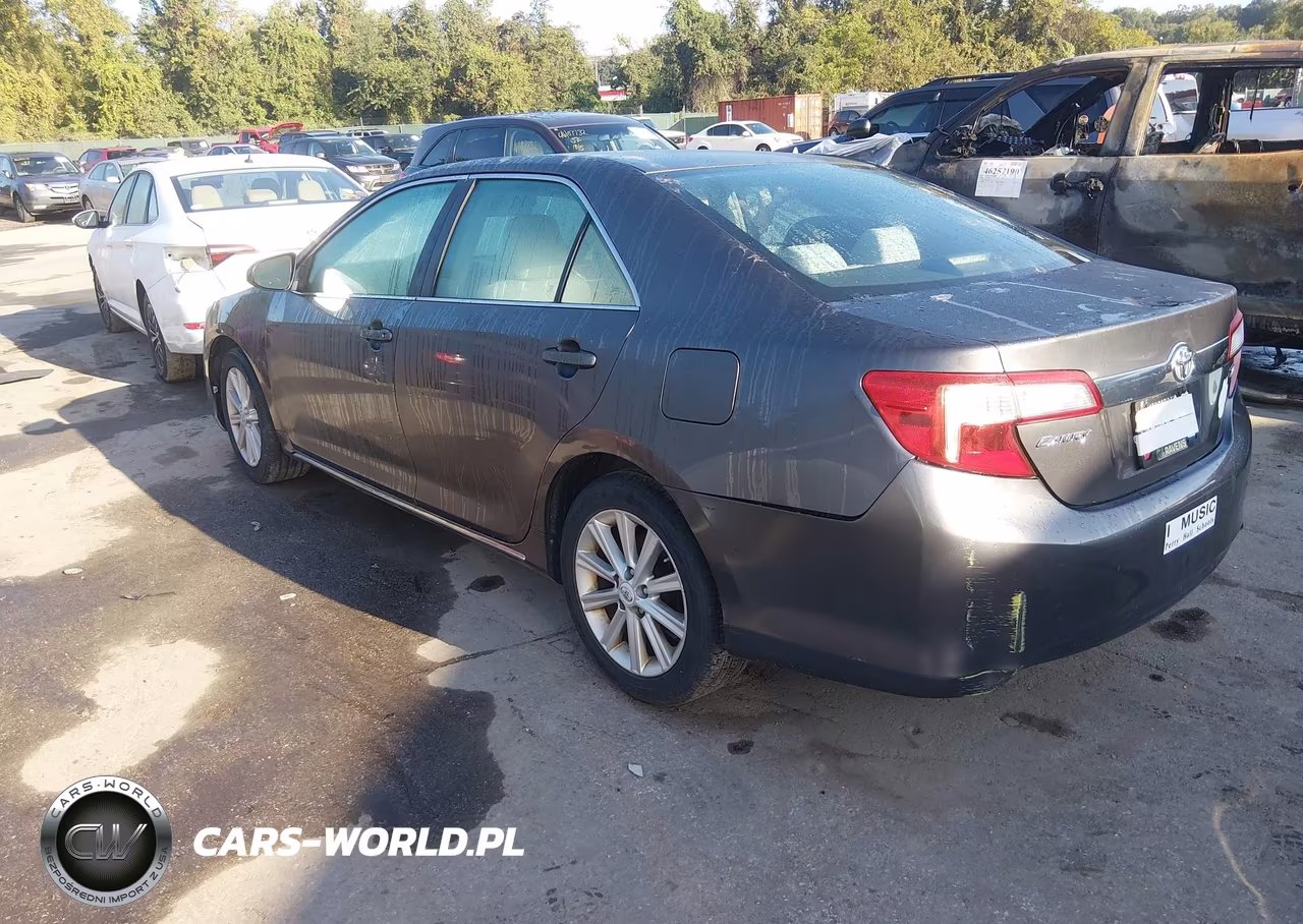 2012 Toyota Camry Xle VIN:4T4BF1FK6CR250766 - 3