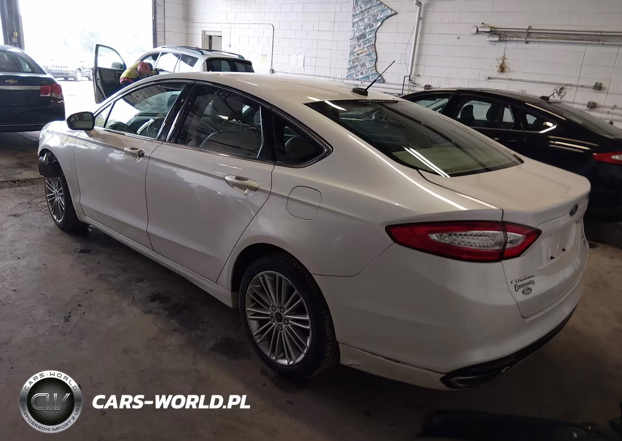2014 Ford Fusion Se VIN:3FA6P0H98ER239916 - 3