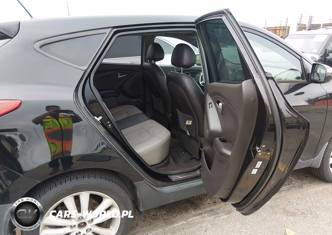 2013 Hyundai Tucson Limited VIN:KM8JUCAC0DU689745 - 8