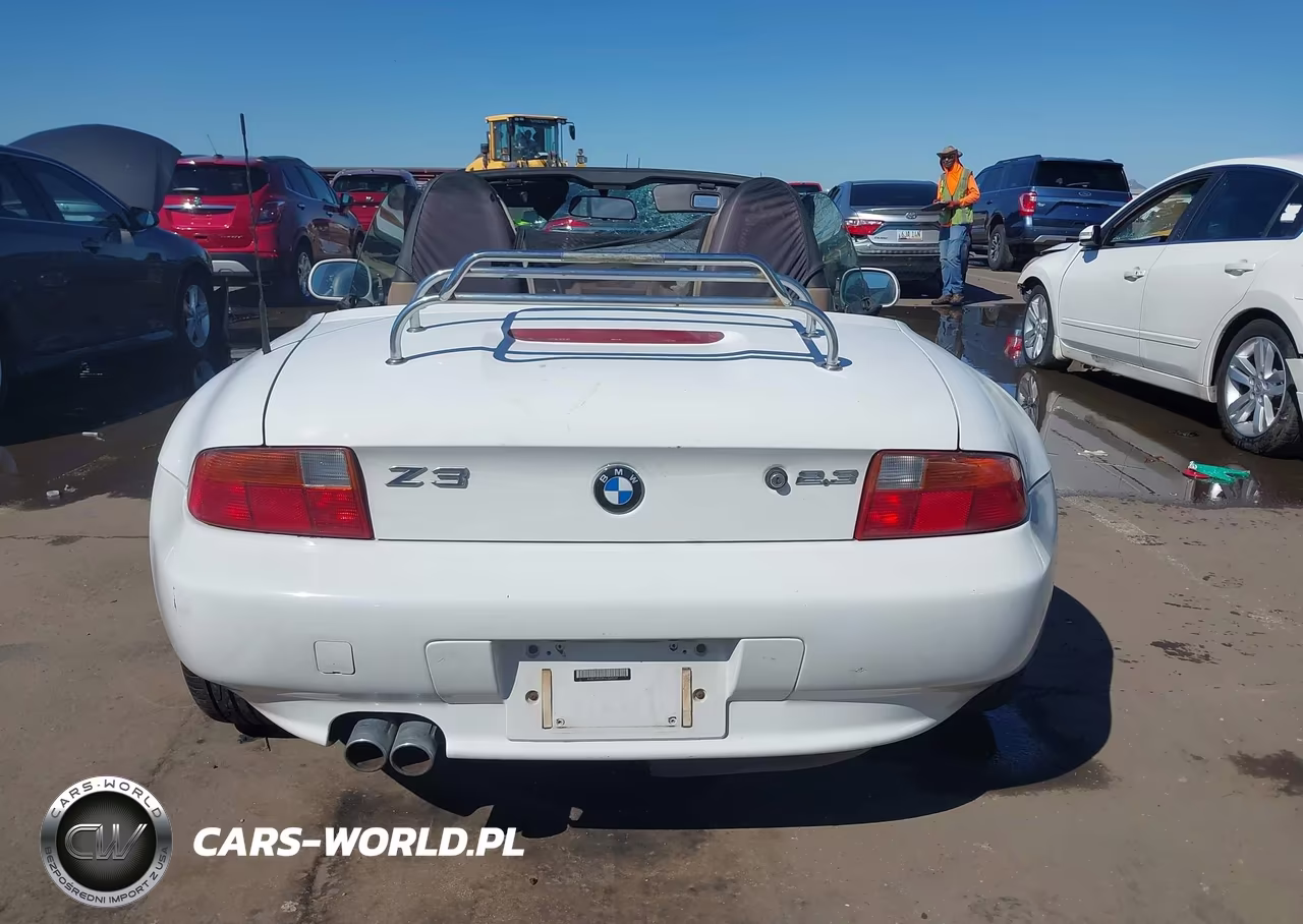 1999 BMW Z3 2.3 VIN:4USCH9339XLG00232 - 16