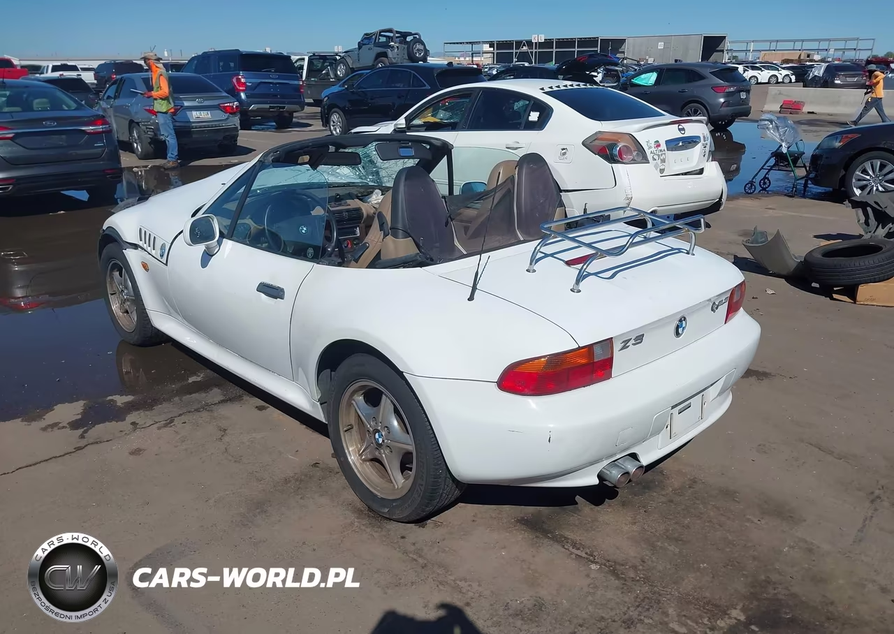 1999 BMW Z3 2.3 VIN:4USCH9339XLG00232 - 3