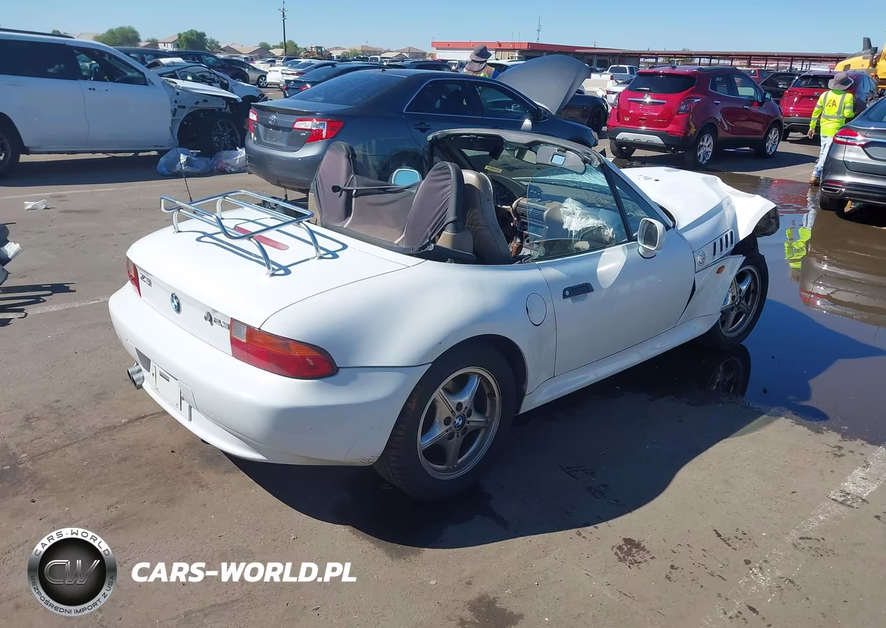 1999 BMW Z3 2.3 VIN:4USCH9339XLG00232 - 4