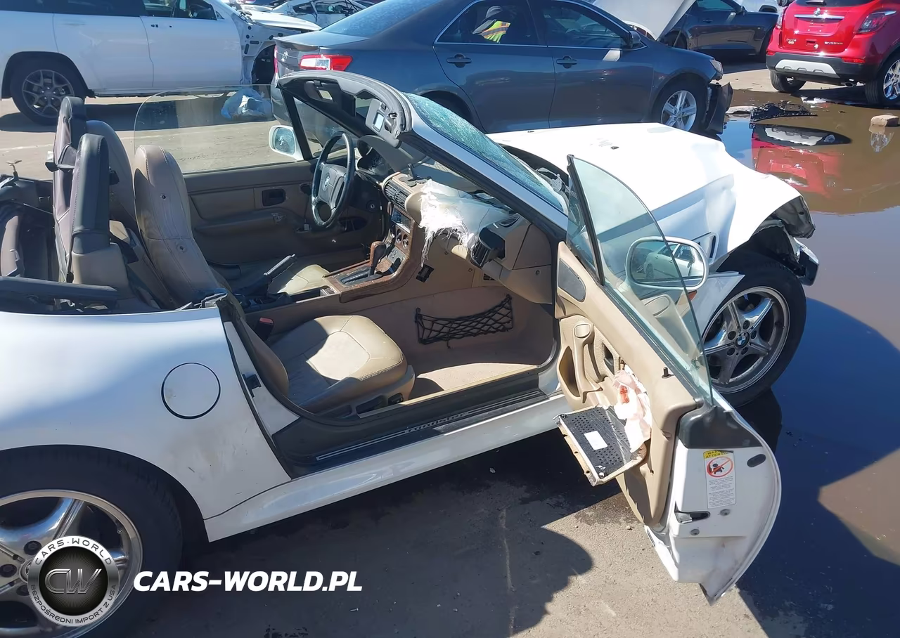 1999 BMW Z3 2.3 VIN:4USCH9339XLG00232 - 5