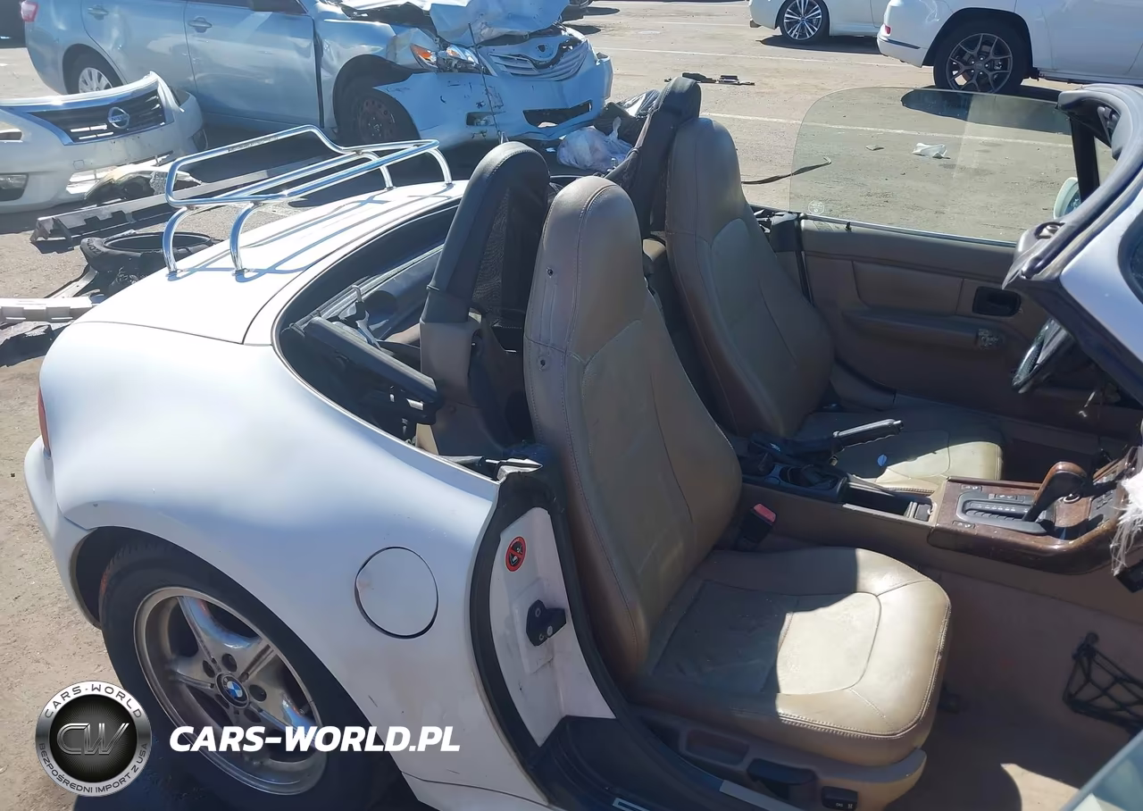 1999 BMW Z3 2.3 VIN:4USCH9339XLG00232 - 8