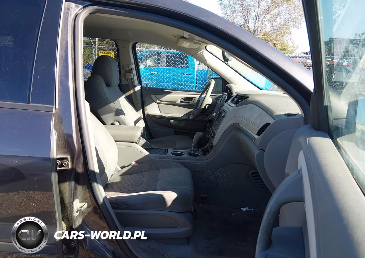 2014 Chevrolet Traverse Ls VIN:1GNKRFED0EJ244575 - 5
