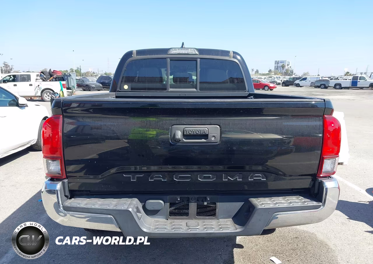 2018 Toyota Tacoma Sr5 VIN:5TFAX5GN4JX105079 - 15