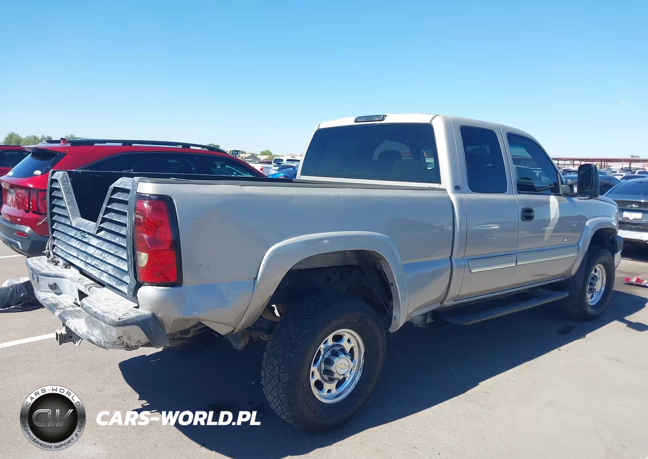 2004 Chevrolet Silverado 2500Hd Ls VIN:1GCHC29U14E362309 - 6