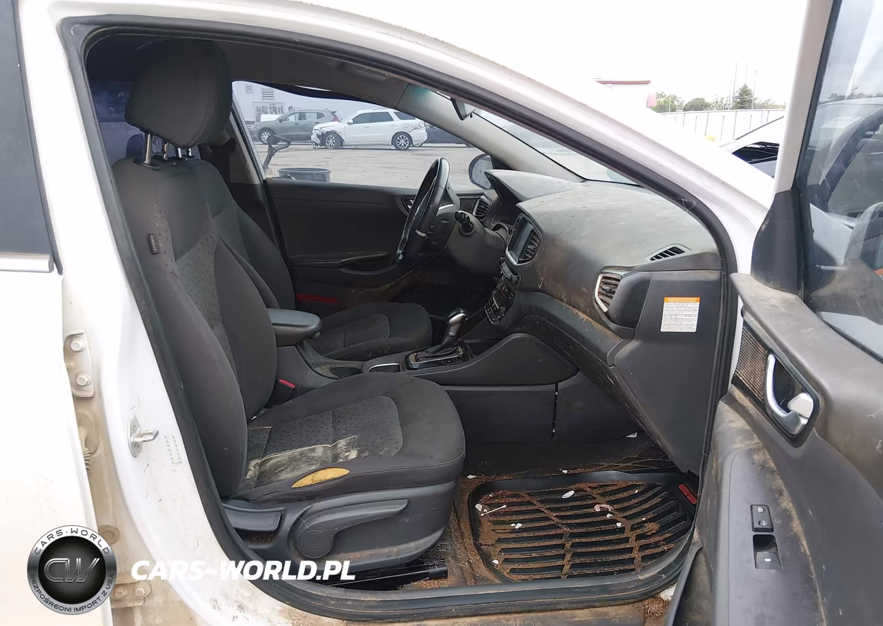 2017 Hyundai Ioniq Hybrid Sel VIN:KMHC75LC5HU042417 - 5