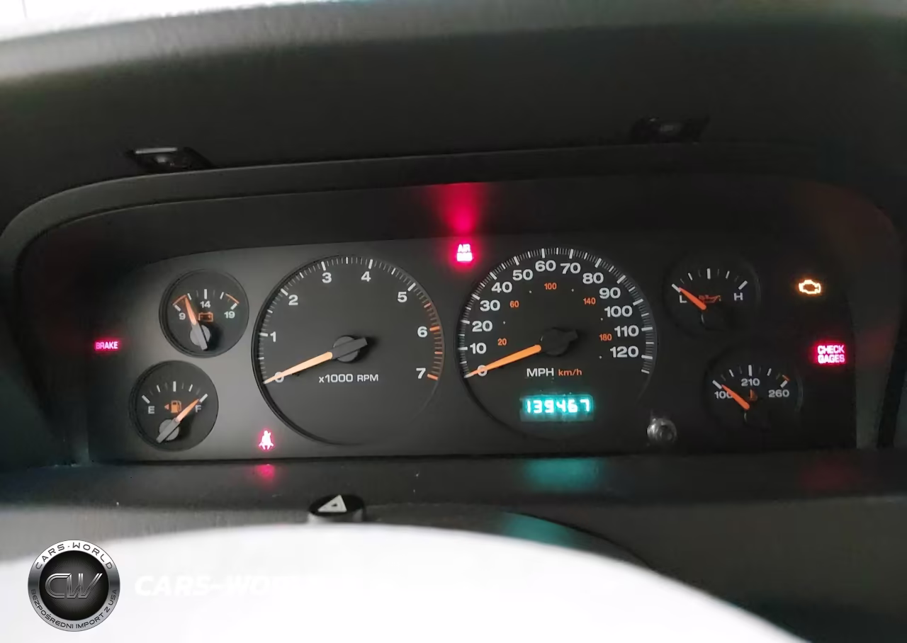2002 Jeep Grand Cherokee Laredo VIN:1J8GW48S02C249676 - 7