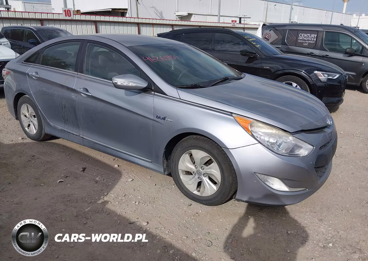 2015 Hyundai Sonata Hybrid – zdjęcie 1 z 11