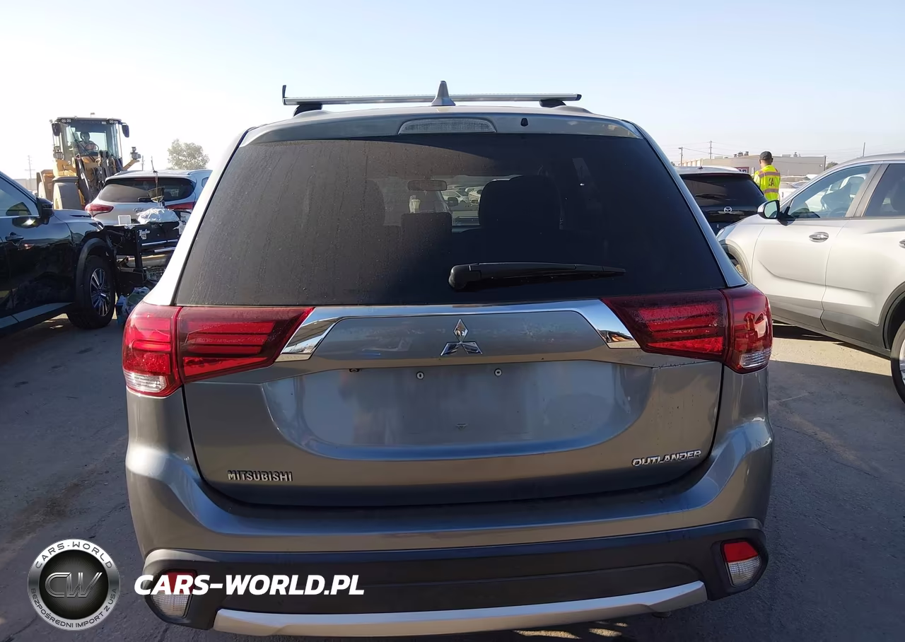 2018 Mitsubishi Outlander Es VIN:JA4AD2A37JZ005412 - 16