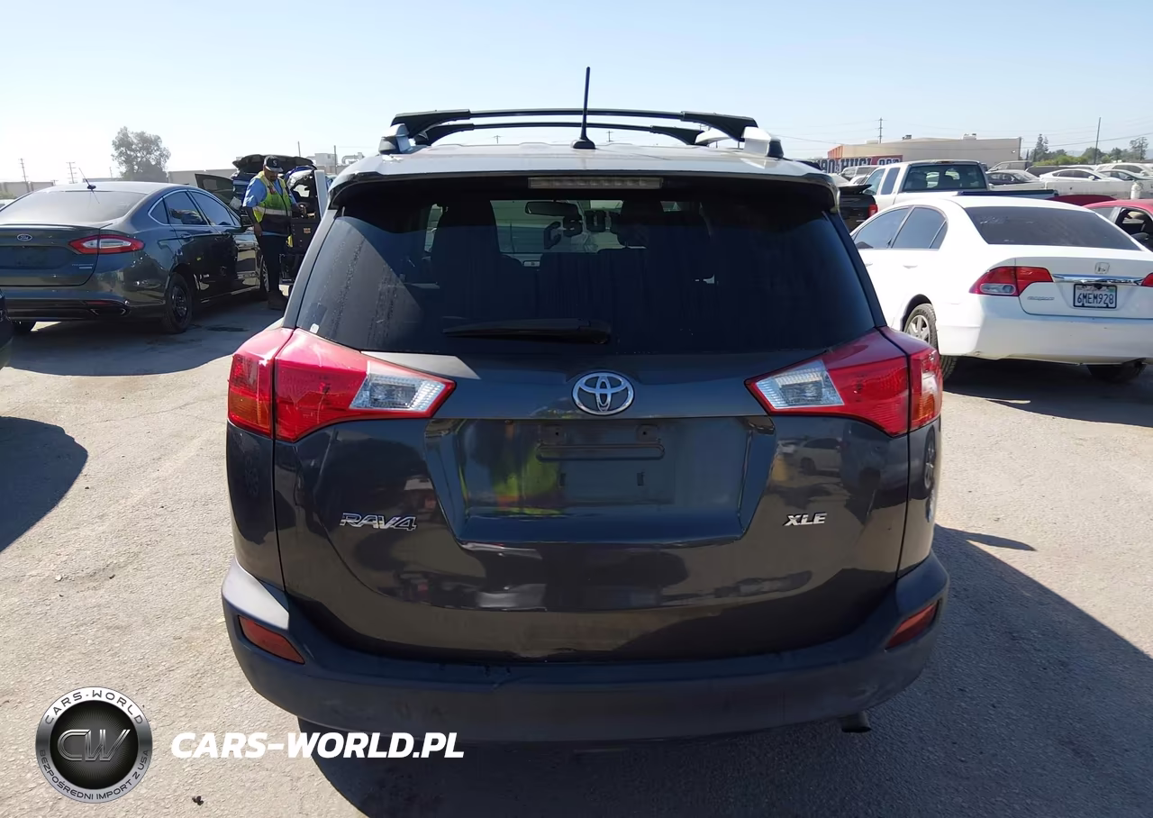 2014 Toyota Rav4 Xle VIN:2T3WFREV1EW086360 - 16