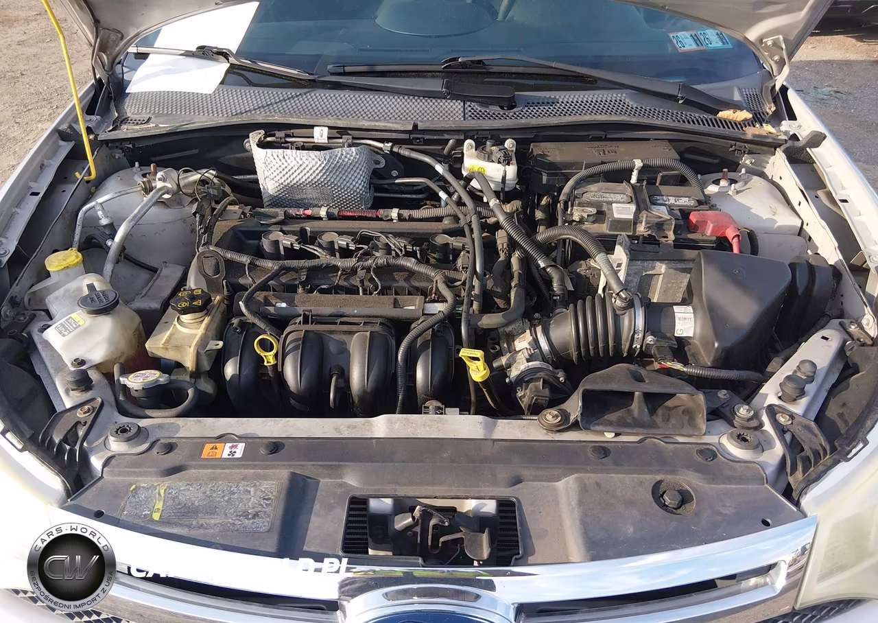 2010 Ford Focus Se VIN:1FAHP3FN0AW240205 - 10