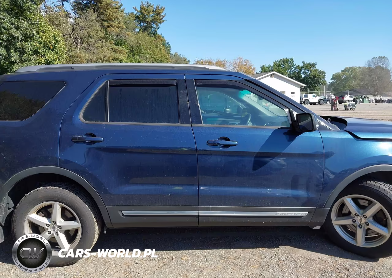 2017 Ford Explorer Xlt VIN:1FM5K8D87HGA46230 - 14