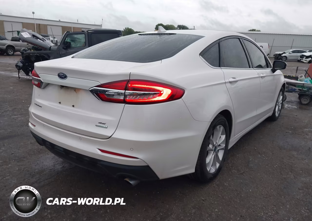 2019 Ford Fusion Se VIN:3FA6P0HD7KR283308 - 4