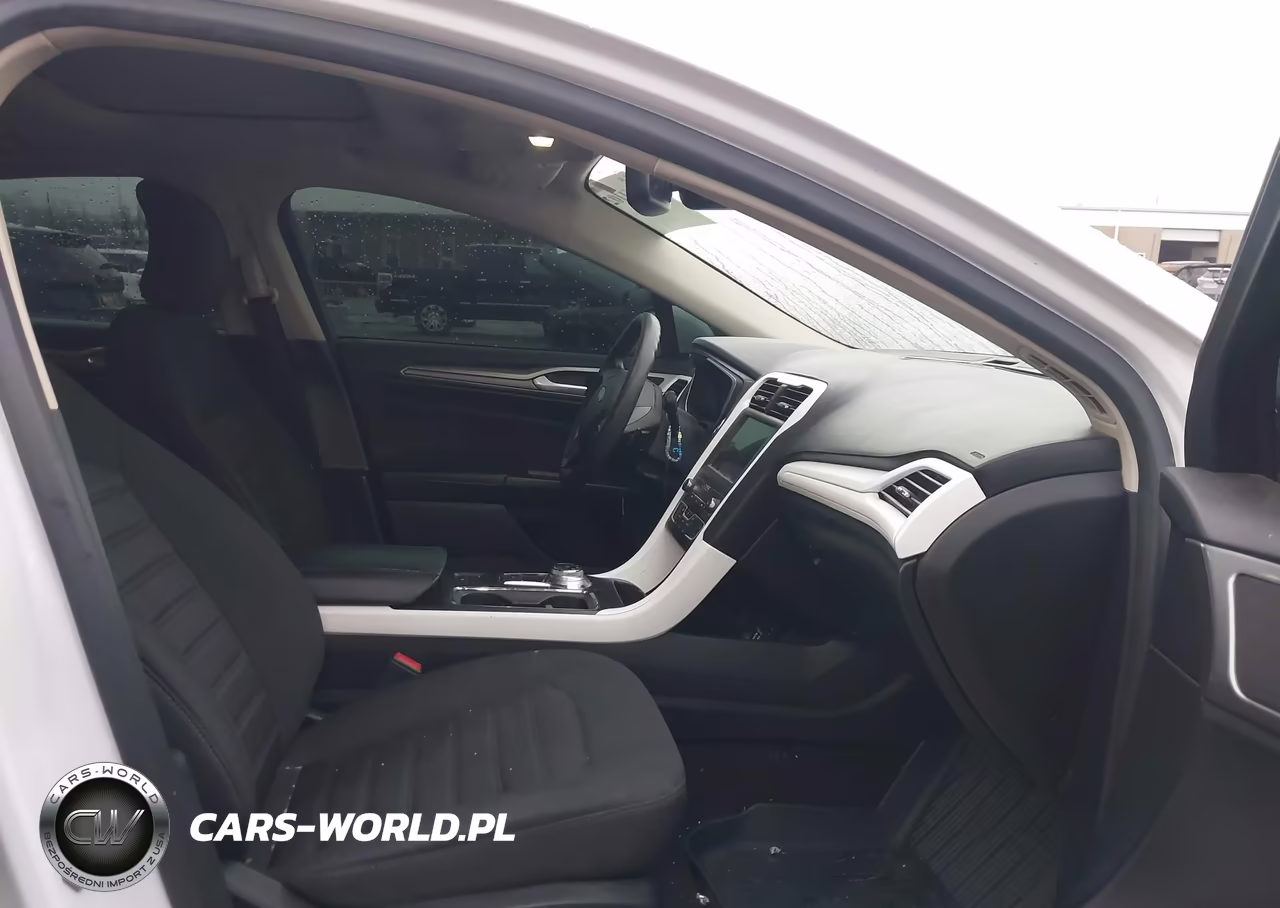 2019 Ford Fusion Se VIN:3FA6P0HD7KR283308 - 5