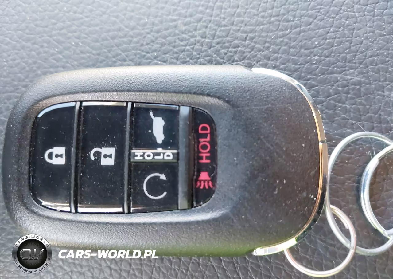 2025 Honda Pilot Elite VIN:5FNYG1H8XSB020159 - 11