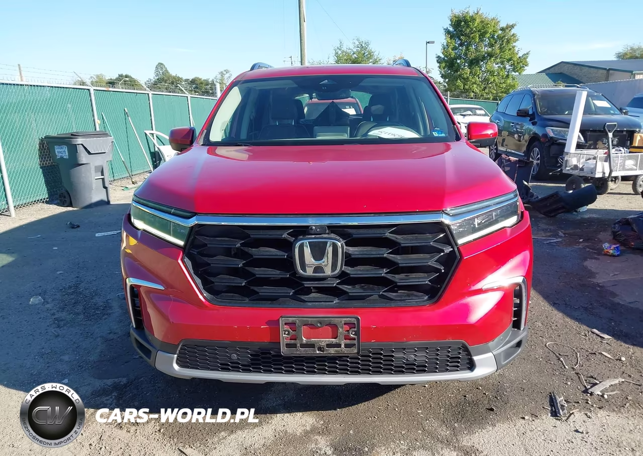 2025 Honda Pilot Elite VIN:5FNYG1H8XSB020159 - 13