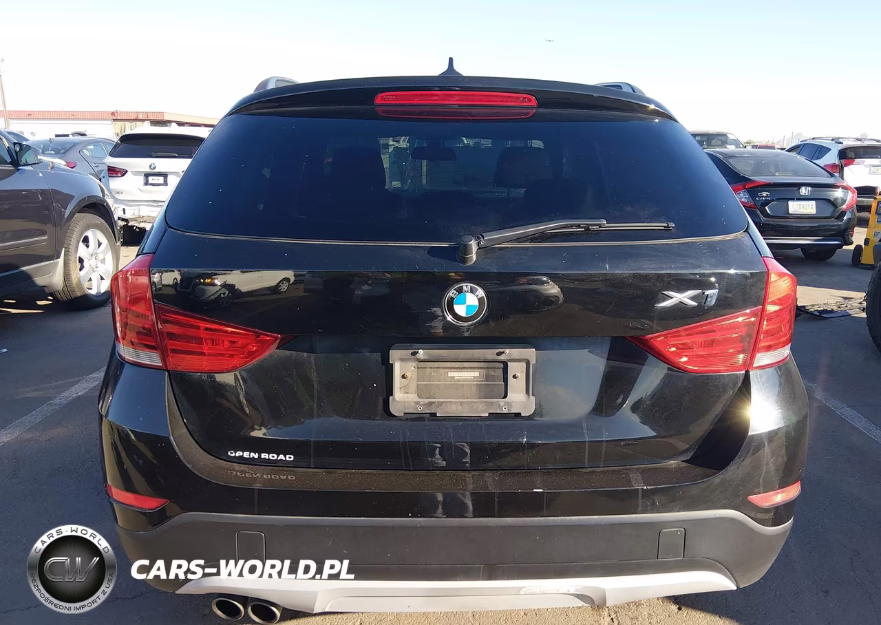 2014 BMW X1 xDrive28I VIN:WBAVL1C51EVY22274 - 16
