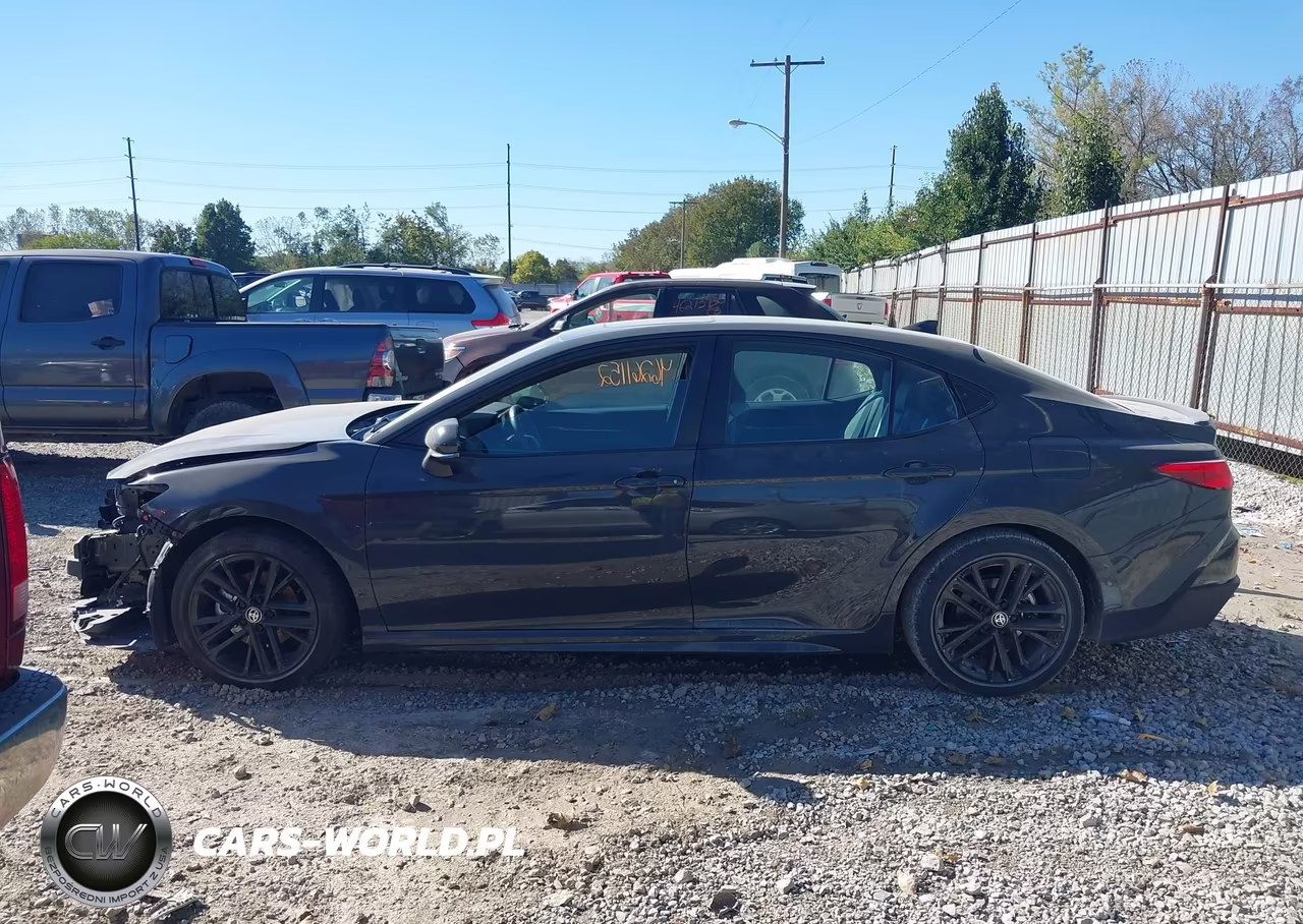 2025 Toyota Camry Se VIN:4T1DAACK1SU120608 - 15