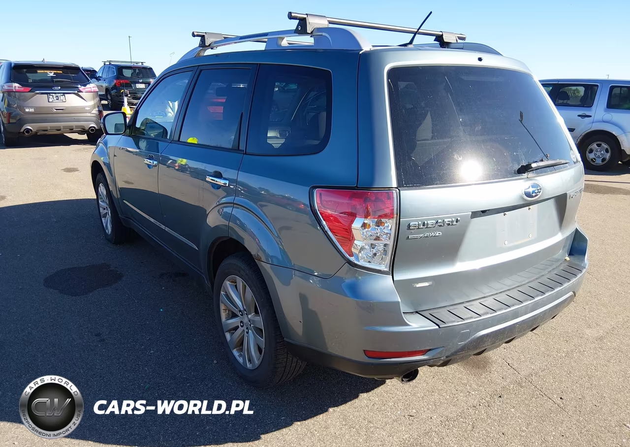 2011 Subaru Forester Touring VIN:JF2SHBGC7BH707972 - 3