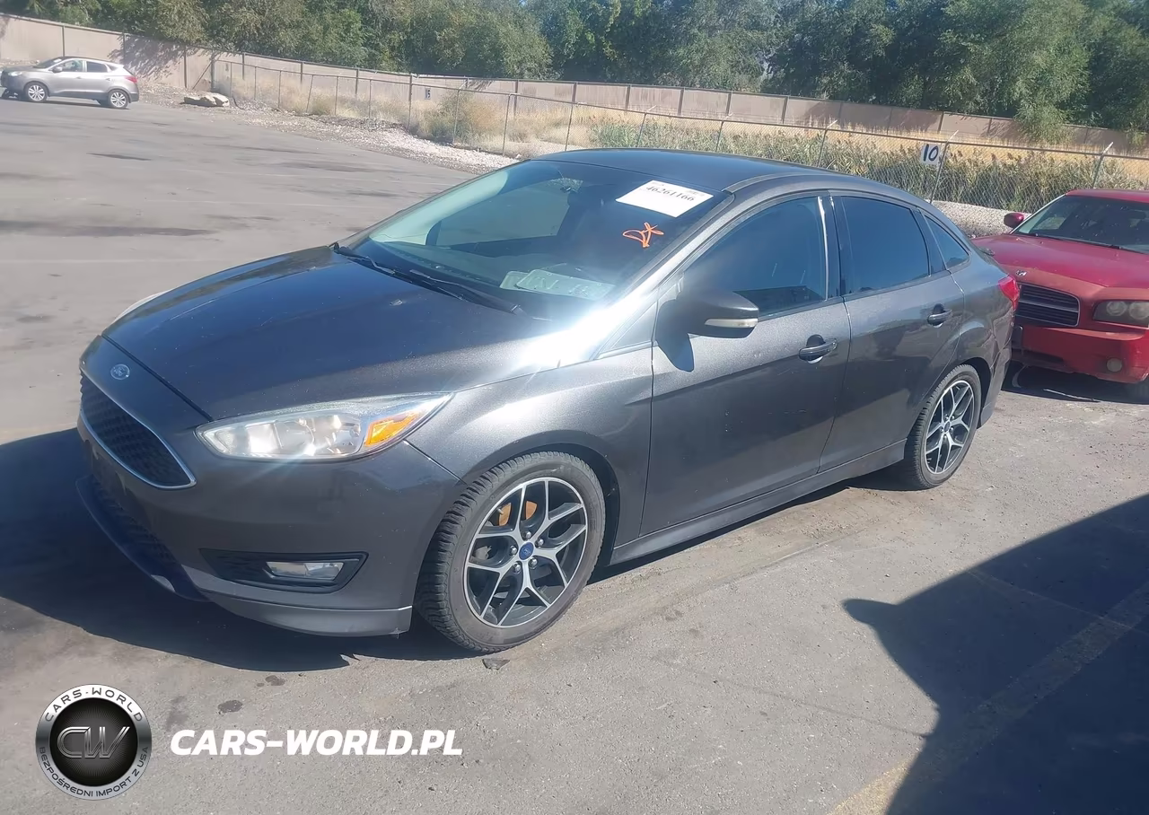 2015 Ford Focus Se VIN:1FADP3F27FL348429 - 2