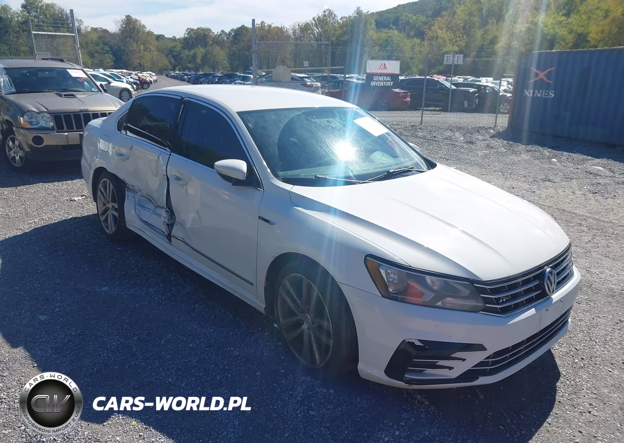 2017 Volkswagen Passat 1.8T R-Line